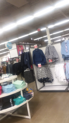 Clothing Store «Old Navy», reviews and photos, 30 International Dr S, Flanders, NJ 07836, USA