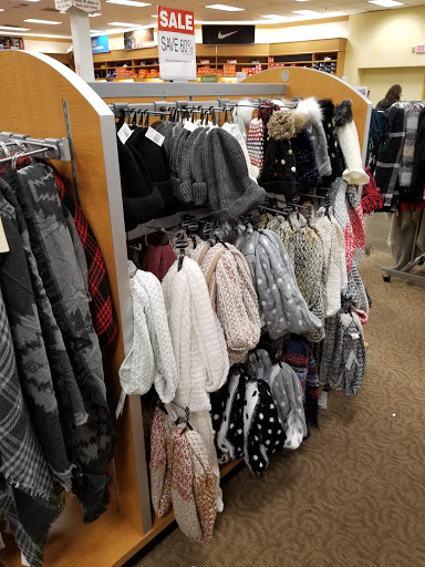 Grocery Store «Fred Meyer», reviews and photos, 801 Auburn Way N, Auburn, WA 98002, USA