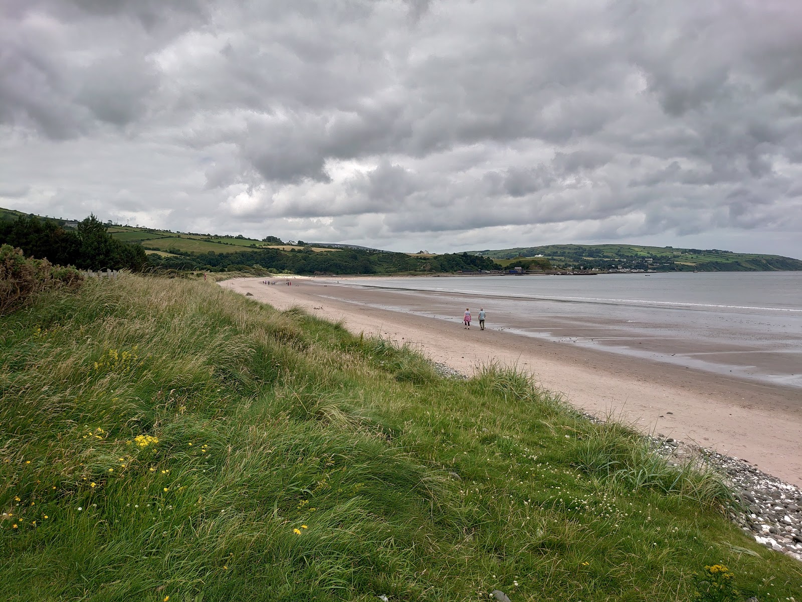Foto von Waterfoot Beach mit sehr sauber Sauberkeitsgrad