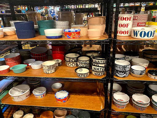 Pet Supply Store «Phydeaux», reviews and photos, 6464 Tryon Rd, Cary, NC 27518, USA
