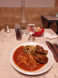 Plats et boissons du Restaurant méditerranéen Restaurant Les Oliviers à Maureilhan - n°3
