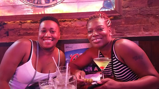 Bar «Tuners Bar & Grill», reviews and photos, 130 S Main St, St Charles, MO 63301, USA