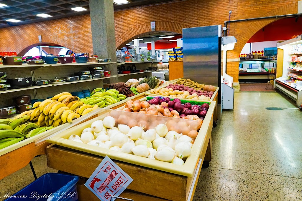 Colonial Market and Restaurant 55408