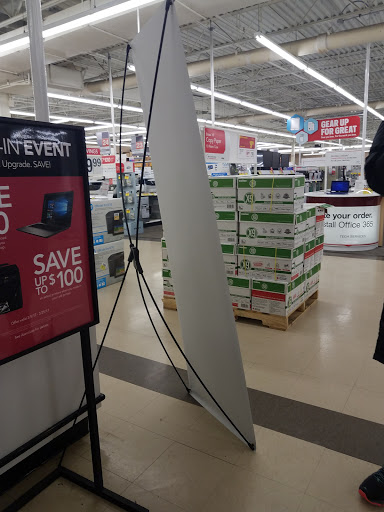 Office Supply Store «OfficeMax», reviews and photos, 4747 N Harlem Ave, Harwood Heights, IL 60706, USA
