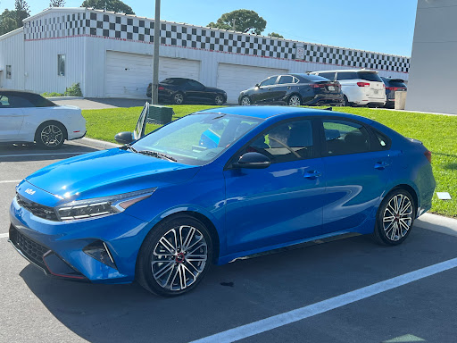 Car Dealer «Friendly Kia», reviews and photos, 5819 US-19, New Port Richey, FL 34652, USA