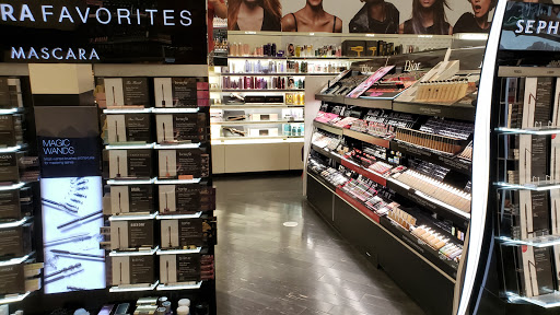 Cosmetics Store «SEPHORA», reviews and photos, 2414 E Sunrise Blvd #2204, Fort Lauderdale, FL 33304, USA