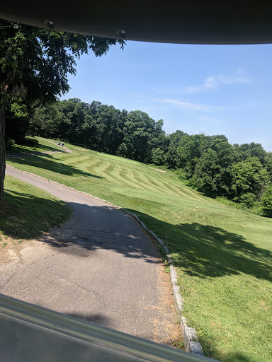 Golf Course «Beekman Golf Course & Restaurant», reviews and photos, 11 Country Club Rd, Hopewell Junction, NY 12533, USA