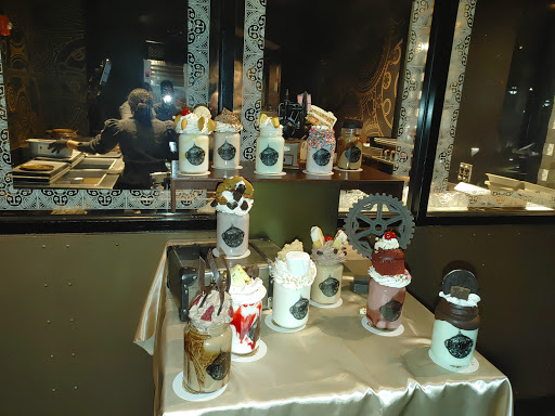 American Restaurant «Hard Rock Cafe», reviews and photos, 6050 Universal Blvd, Orlando, FL 32819, USA