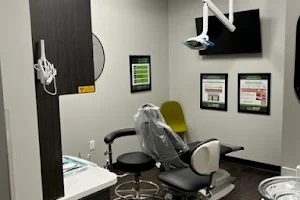 Ideal Dental Universal City image