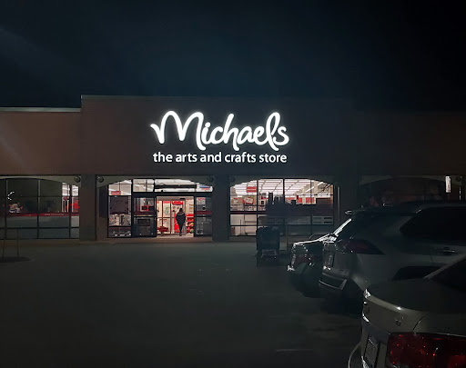 Craft Store «Michaels», reviews and photos, 121 Pearl St, Braintree, MA 02184, USA