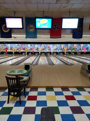 Bowling Alley «Capri Bowling Lanes», reviews and photos, 2727 S Dixie Dr, Dayton, OH 45409, USA