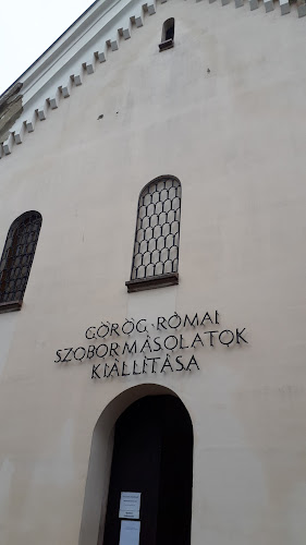 Zsinagóga - Tata Görög-Római Szobormásolatok Kiállítóhelye - Templom