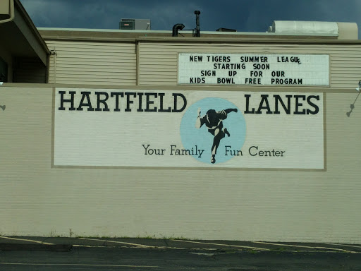 Bowling Alley «Hartfield Lanes & Lounge», reviews and photos, 3490 Twelve Mile Rd, Berkley, MI 48072, USA