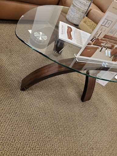 Furniture Store «Raymour & Flanigan Furniture and Mattress Store», reviews and photos, 1314 US-22, Phillipsburg, NJ 08865, USA