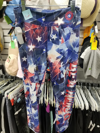 Thrift Store «Family Thrift Store», reviews and photos, 2527 W Cermak Rd, Chicago, IL 60608, USA