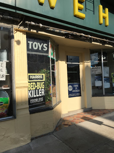 Hardware Store «Landwehr Hardware & Toys», reviews and photos, 826 Madison Ave, Covington, KY 41011, USA