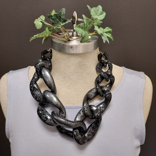 Thrift Store «Beverly Bootstraps Thrift Shop», reviews and photos, 198 Rantoul St, Beverly, MA 01915, USA