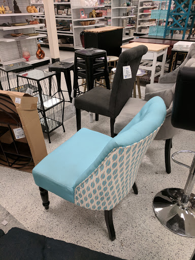 Clothing Store «Ross Dress for Less», reviews and photos, 829 N Oak Park Blvd, Pismo Beach, CA 93449, USA