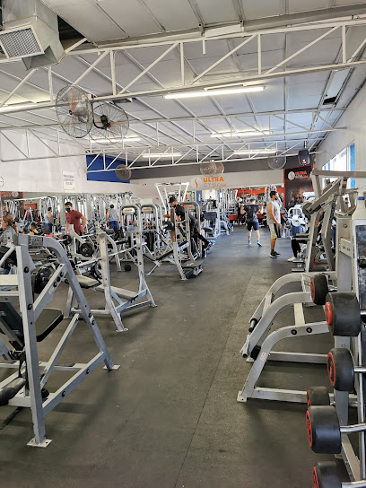 ULTRA GYM & FITNESS TEC - Blvd. Lázaro Cárdenas 2545, Fraccionamiento Hacienda Bilbao, 21379 Mexicali, B.C., Mexico