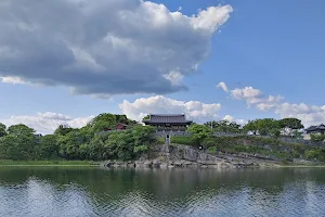 남가람공원 image