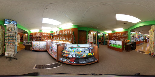 Tobacco Shop «The Smoking Gift Headquarters (Manitou Springs)», reviews and photos, 918 Manitou Ave, Manitou Springs, CO 80829, USA