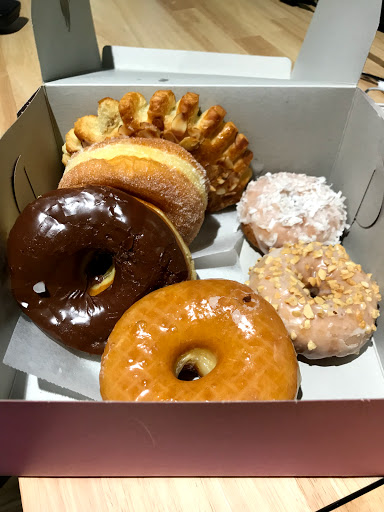 Donut Shop «Grand Mission Donuts & Bakery», reviews and photos, 2195 Mission St, San Francisco, CA 94110, USA