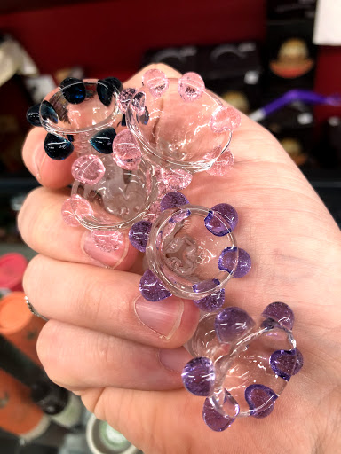 Tobacco Shop «Sky High Smoke Shop», reviews and photos, 19801 NW 27th Ave, Miami Gardens, FL 33056, USA