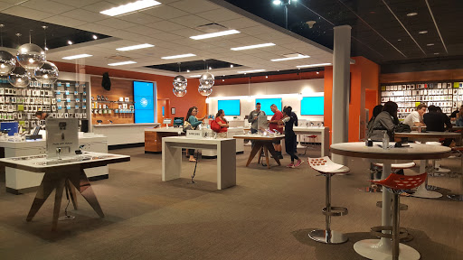 Cell Phone Store «AT&T», reviews and photos, 1920 S University Dr, Fort Lauderdale, FL 33324, USA