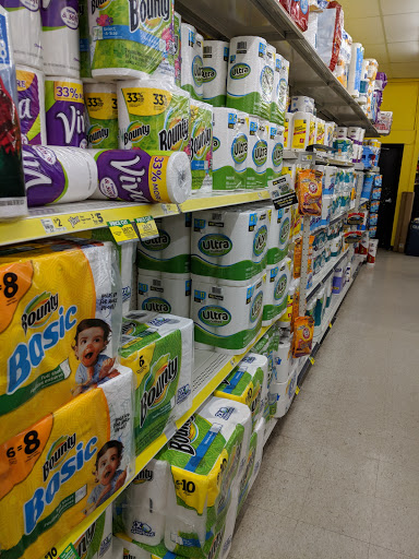 Discount Store «Dollar General», reviews and photos, 533 E Fifth St, Washington, MO 63090, USA