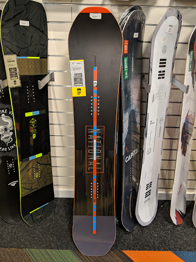 Outdoor Sports Store «Ski Barn», reviews and photos, 795 Broad St, Shrewsbury, NJ 07702, USA