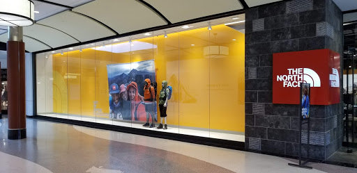 Clothing Store «The North Face», reviews and photos, 825 Dulaney Valley Rd Ste #2045, Towson, MD 21204, USA