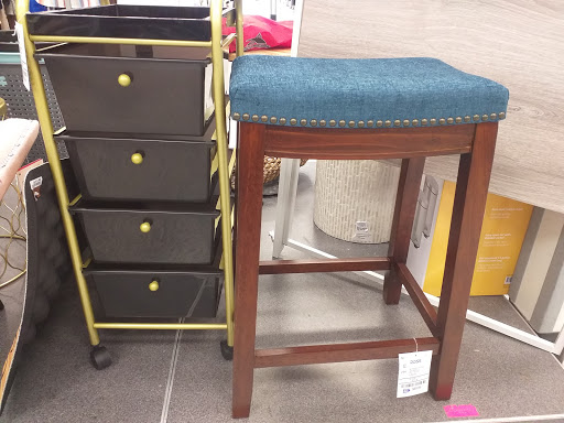 Clothing Store «Ross Dress for Less», reviews and photos, 2150 Southgate Rd, Colorado Springs, CO 80906, USA