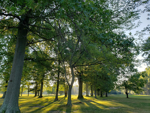 Golf Club «Hilliard Lakes Golf Club», reviews and photos, 31665 Hilliard Blvd, Westlake, OH 44145, USA