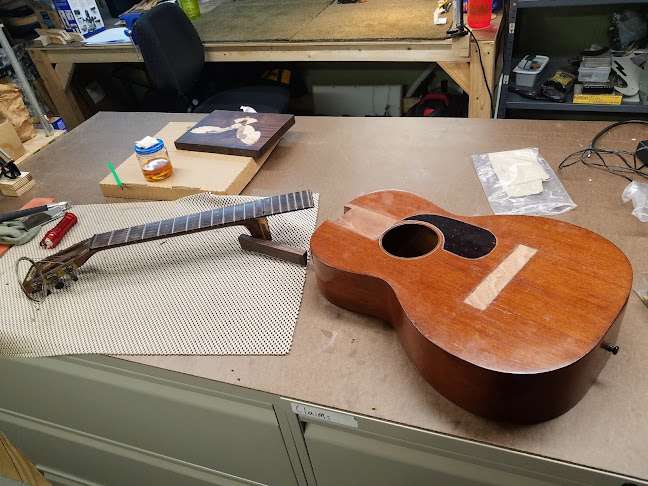 Scott Guitar Works Repair Restoration Louisville - Musical store