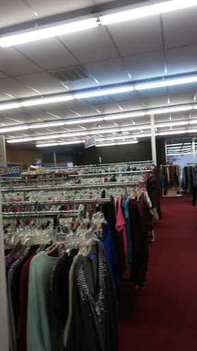 Thrift Store «Salvation Army Thrift Store», reviews and photos, 900 N 32nd St, Fort Smith, AR 72903, USA