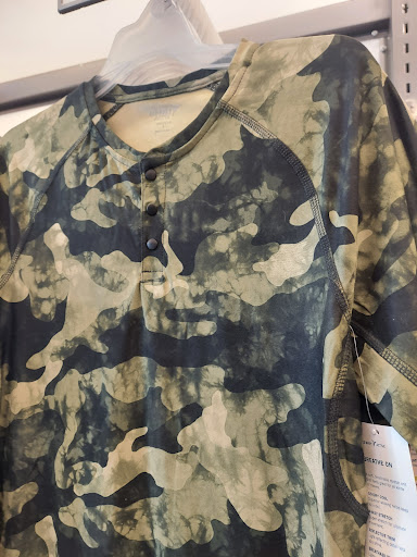 Clothing Store «Old Navy», reviews and photos, 1221 Coolidge Hwy, Troy, MI 48084, USA