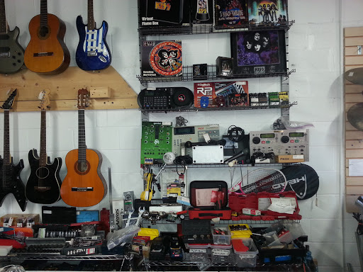 Pawn Shop «Jackpot Pawn Shop», reviews and photos, 33665 Groesbeck Hwy, Fraser, MI 48026, USA