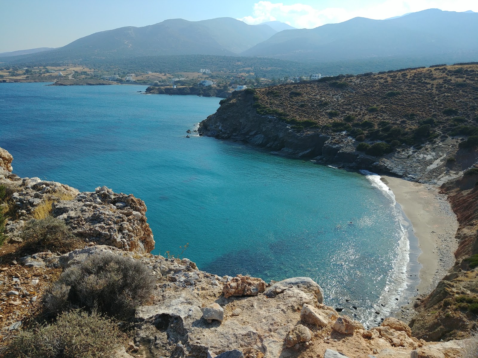 Foto di Hochlakas beach con molto pulita livello di pulizia