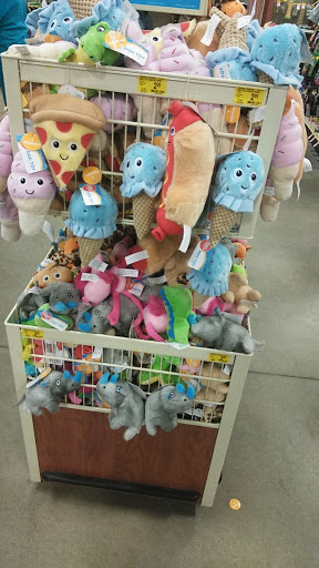 Pet Supply Store «PetSmart», reviews and photos, 1116 S Rochester Rd, Rochester Hills, MI 48307, USA