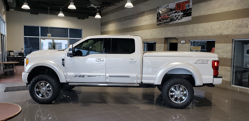 Volkswagen Dealer «Larry Roesch Volkswagen», reviews and photos, 313 W Grand Ave, Bensenville, IL 60106, USA