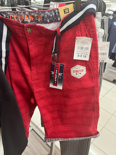 Clothing Store «Burlington Coat Factory», reviews and photos, 3168 Airport Blvd, Mobile, AL 36606, USA