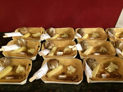 Wine Store «Duke of Bourbon - Rare Wine & Liquor Store», reviews and photos, 31143 Via Colinas, Westlake Village, CA 91362, USA