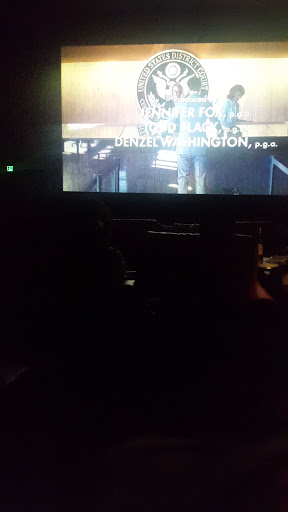 Movie Theater «AMC DINE-IN Menlo Park 12», reviews and photos, 55 Parsonage Rd #390, Edison, NJ 08837, USA