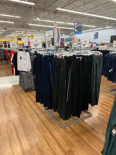 Department Store «Walmart Supercenter», reviews and photos, 1618 W McClain Ave, Scottsburg, IN 47170, USA