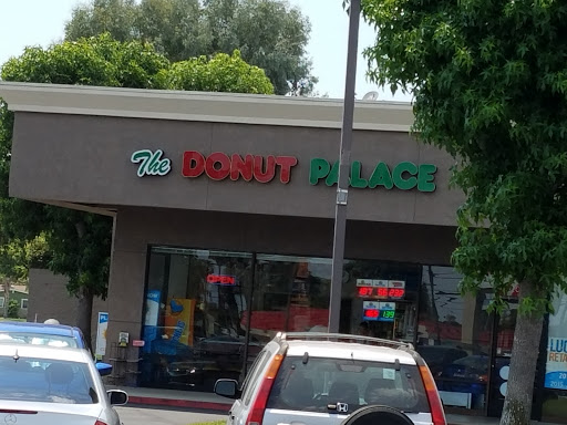 Donut Shop «The Donut Palace», reviews and photos, 20149 Pioneer Blvd, Lakewood, CA 90715, USA