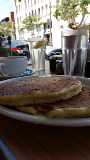 Coffee Shop «Brighton Coffee Shop», reviews and photos, 9600 Brighton Way, Beverly Hills, CA 90210, USA