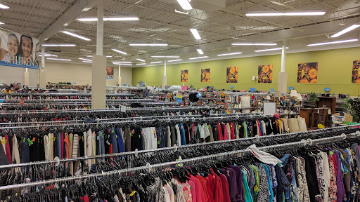 Thrift Store «Goodwill Store & Donation Center», reviews and photos, 420 W Army Trail Rd, Bloomingdale, IL 60108, USA