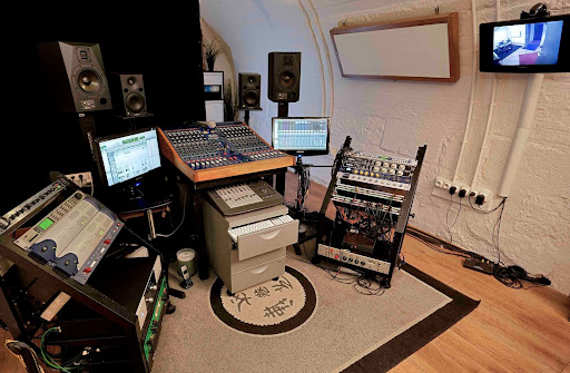 Ak studios