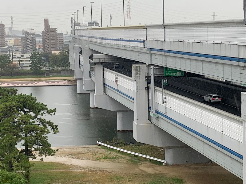 兵庫医大駐車場