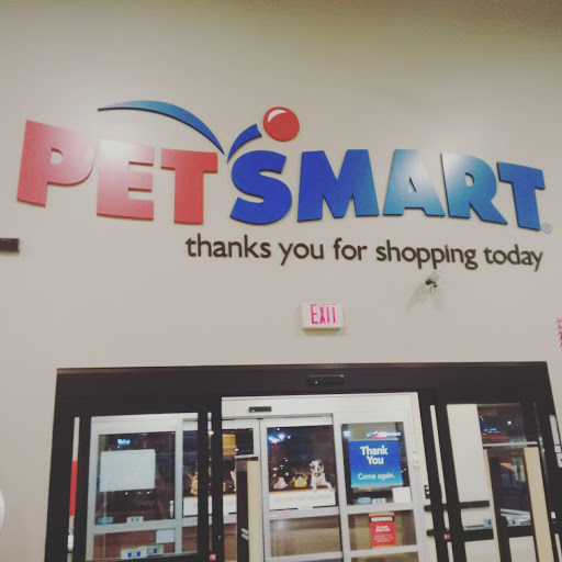 Pet Supply Store «PetSmart», reviews and photos, 1700 Fruitville Pike, Lancaster, PA 17601, USA
